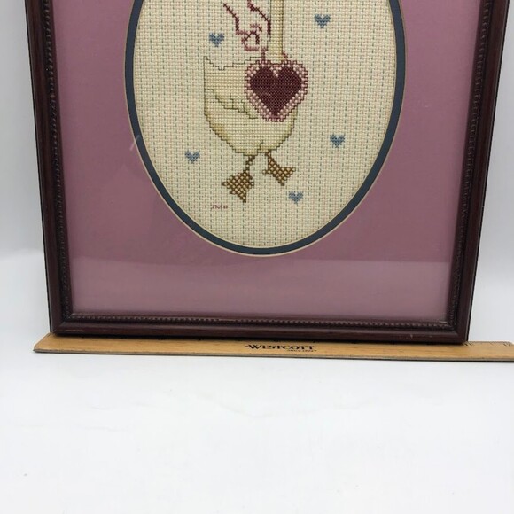 Vintage Needlepoint Framed Wall Art Duck Heart Love Animal Bird Décor - Picture 6 of 9